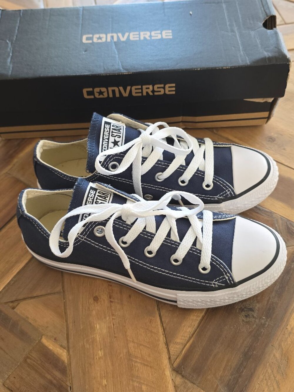 Kids Navy Blue Low Top Converse Sneakers, Size 2, New in Box